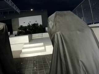 voyeurcam-casa-salsa-gym-bike