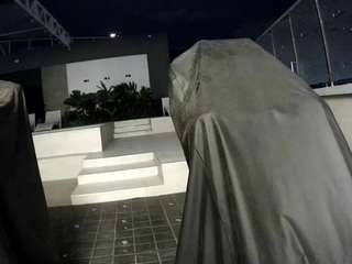 voyeurcam-casa-salsa-gym-bike