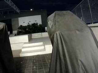 voyeurcam-casa-salsa-gym-bike