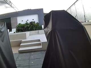 voyeurcam-casa-salsa-gym-bike