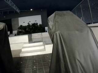 voyeurcam-casa-salsa-gym-bike