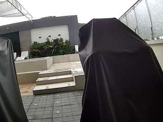 voyeurcam-casa-salsa-gym-bike