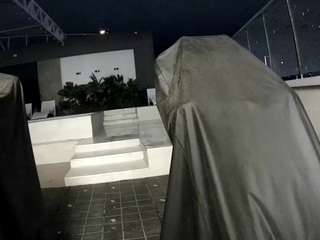 voyeurcam-casa-salsa-gym-bike