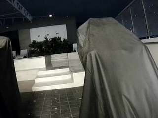 voyeurcam-casa-salsa-gym-bike