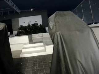 voyeurcam-casa-salsa-gym-bike