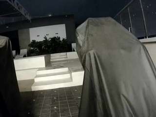 voyeurcam-casa-salsa-gym-bike