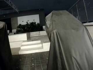 voyeurcam-casa-salsa-gym-bike