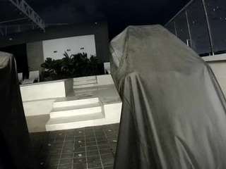 voyeurcam-casa-salsa-gym-bike