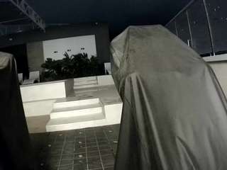 voyeurcam-casa-salsa-gym-bike