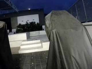 voyeurcam-casa-salsa-gym-bike