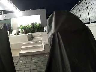 voyeurcam-casa-salsa-gym-bike