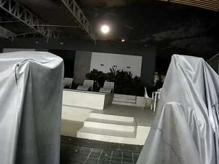  voyeurcam-casa-salsa-gym-bike chat room