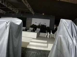 voyeurcam-casa-salsa-gym-bike