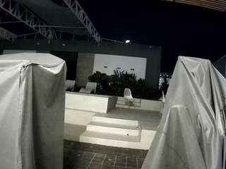 voyeurcam-casa-salsa-gym-bike