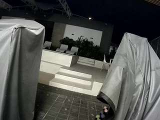 voyeurcam-casa-salsa-gym-bike