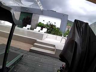 voyeurcam-casa-salsa-gym-bike