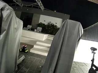 voyeurcam-casa-salsa-gym-bike