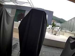 voyeurcam-casa-salsa-gym-bike