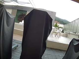 voyeurcam-casa-salsa-gym-bike