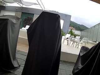 voyeurcam-casa-salsa-gym-bike