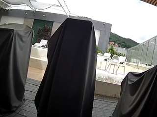 voyeurcam-casa-salsa-gym-bike