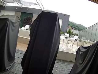 voyeurcam-casa-salsa-gym-bike