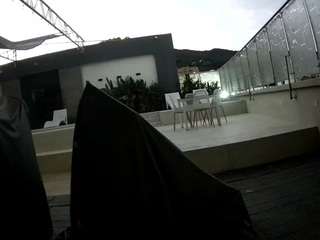 voyeurcam-casa-salsa-gym-bike