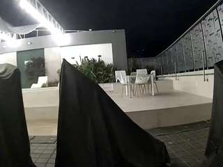 voyeurcam-casa-salsa-gym-bike