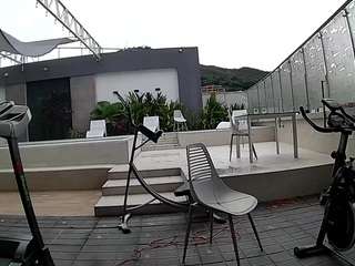 voyeurcam-casa-salsa-gym-bike