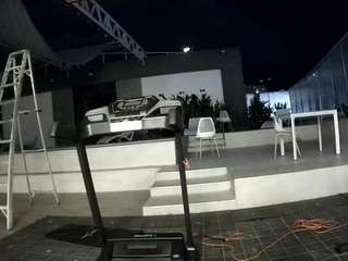 voyeurcam-casa-salsa-gym-bike