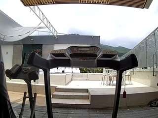 voyeurcam-casa-salsa-gym-bike