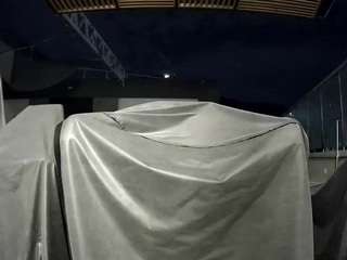 voyeurcam-casa-salsa-gym-bike