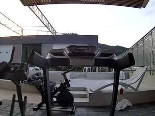 voyeurcam casa salsa gym bike