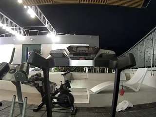 voyeurcam-casa-salsa-gym-bike
