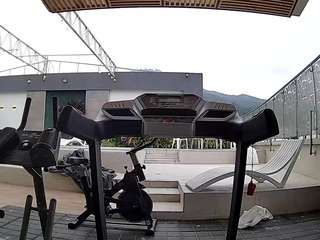 voyeurcam-casa-salsa-gym-bike