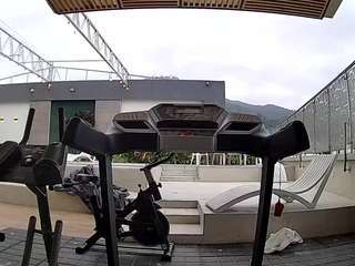 voyeurcam-casa-salsa-gym-bike