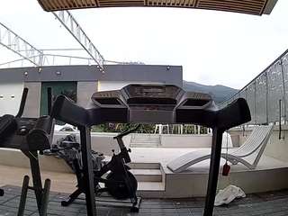 voyeurcam-casa-salsa-gym-bike
