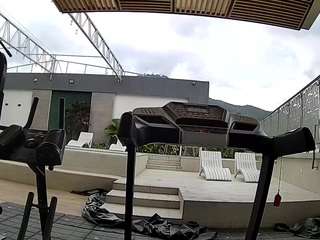 voyeurcam casa salsa gym bike