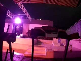 voyeurcam-casa-salsa-gym-bike live cam profile