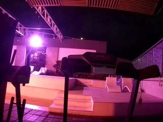 voyeurcam-casa-salsa-gym-bike