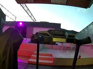 voyeurcam-casa-salsa-gym-bike