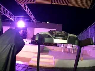 voyeurcam-casa-salsa-gym-bike