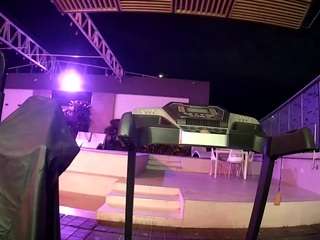 voyeurcam casa salsa gym bike