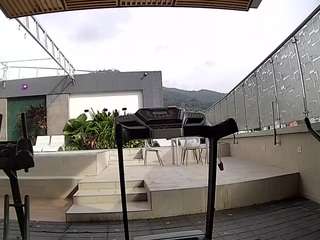 voyeurcam-casa-salsa-gym-bike