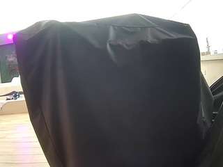 voyeurcam-casa-salsa-gym-bike