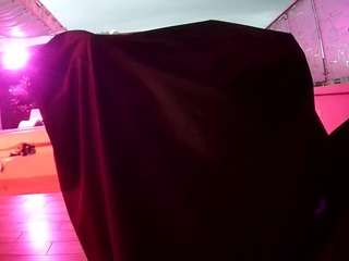 voyeurcam-casa-salsa-gym-bike