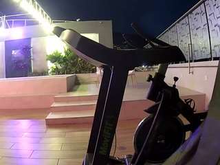 voyeurcam-casa-salsa-gym-bike