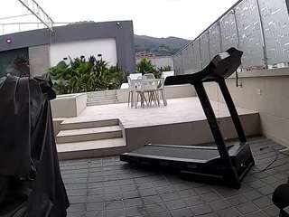 Dieses Model ist jetzt live. voyeurcam-casa-salsa-gym-bike