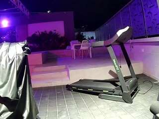 voyeurcam-casa-salsa-gym-bike