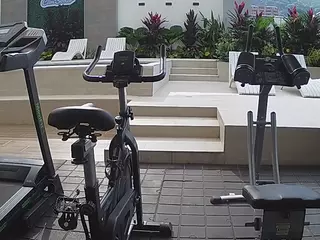 voyeurcam-casa-salsa-gym-bike's live chat room